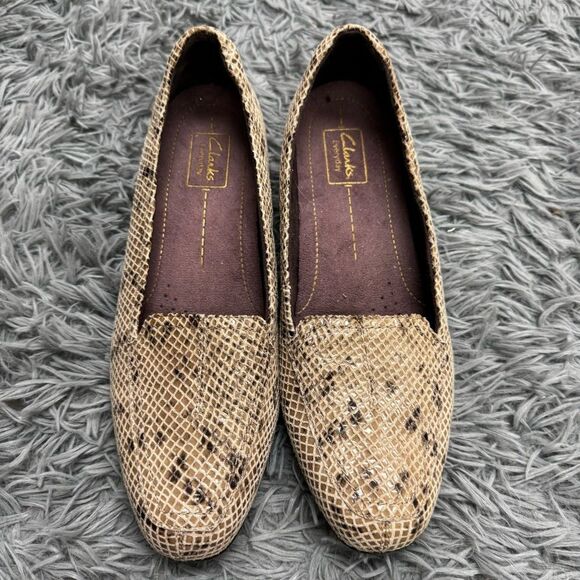 Clark’s Everyday Leather Upper Closed Toe Snakeskin Print Shoes Size 10 - Picture 1 of 9